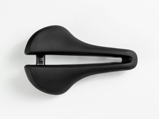 Bontrager Zadel Aeolus Comp 155 mm BLACK