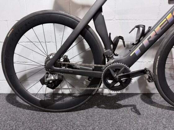 Trek Madone SLR 6 eTap Gen 7 Deep Smoke 2024