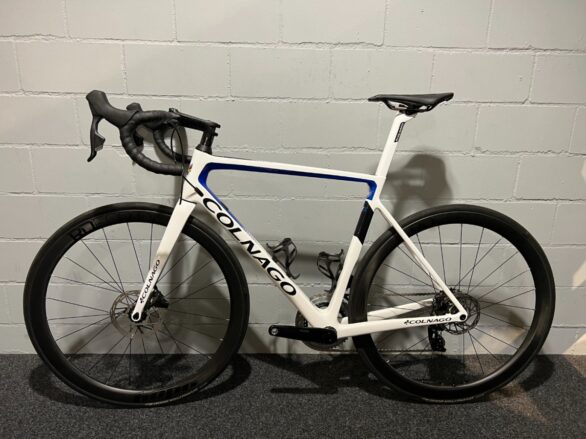 artPic_public_L_3105582.jpg Colnago V3 rival Wit Heren 2023