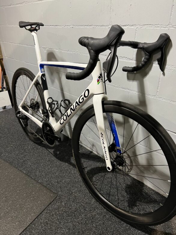 artPic_public_L_3105584.jpg Colnago V3 rival Wit Heren 2023