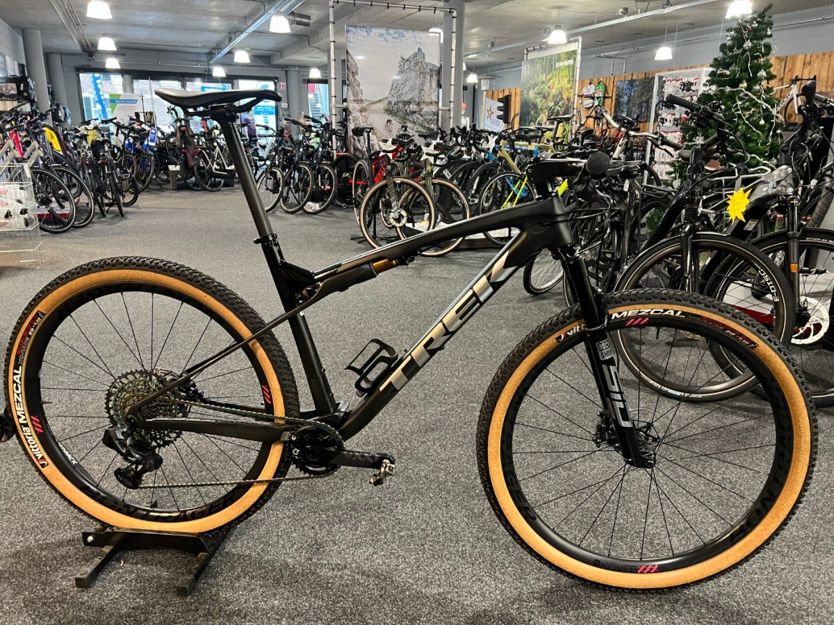 Trek Supercaliber 9.9 XX1 AXS DEMO Matte Raw Carbon/Gloss Trek Bl 2025